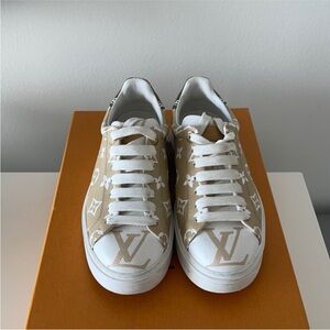Louis Vuitton Beige & White Monogram Low-Top Sneakers